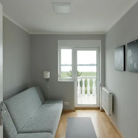House Victoria's Village By Renters *